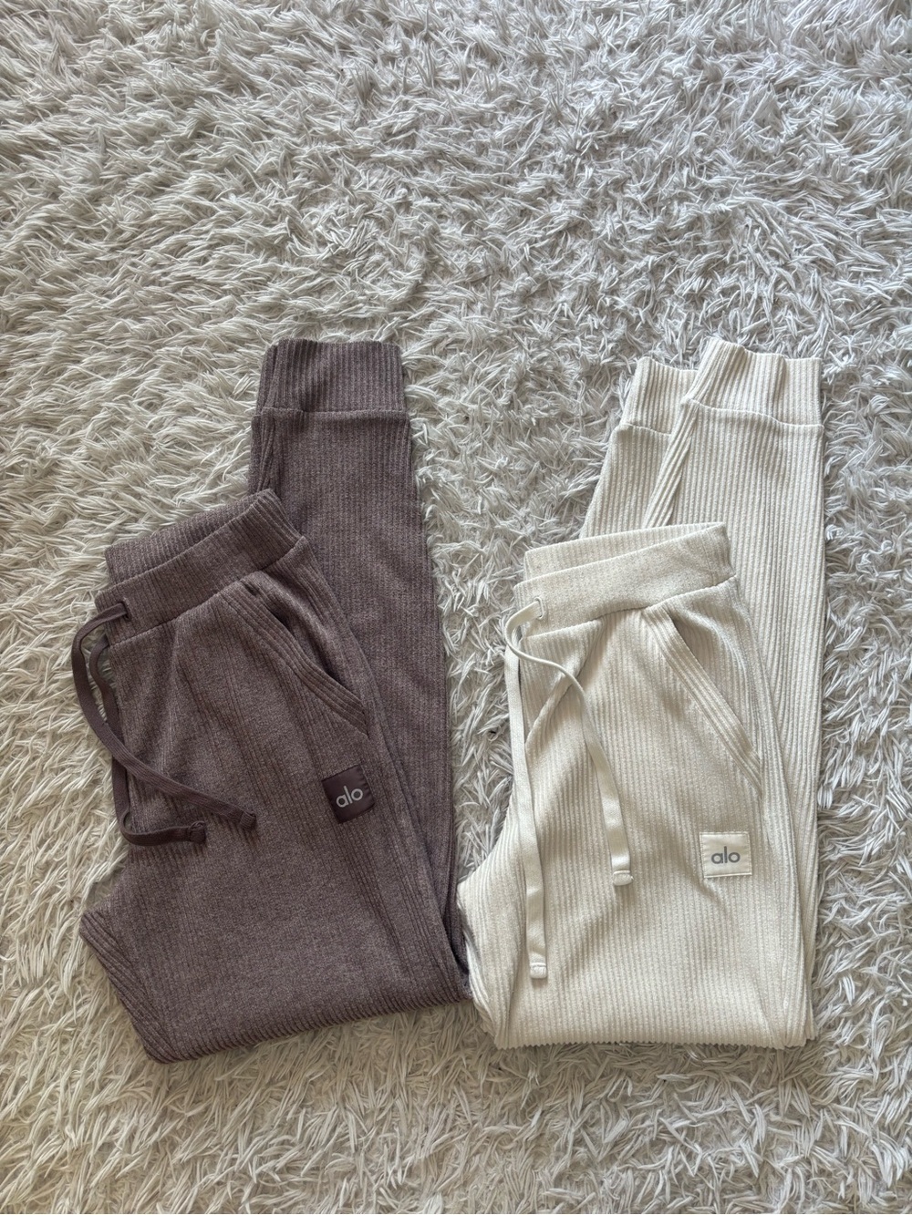ALO Yoga Kids Ribbed Joggers — Brown and Cream